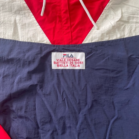 Fila Wind Breaker - Picture 3 of 3